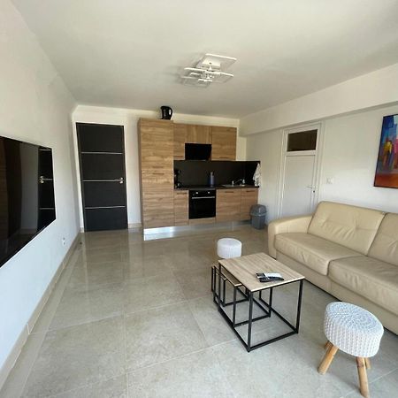 Appartement Villa D'Aurore Le Rouret Екстериор снимка